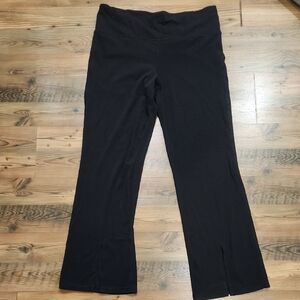 Athleta Elation Split Flare Pant Yoga Legging 2X Black Stretch Comfort Mid Rise